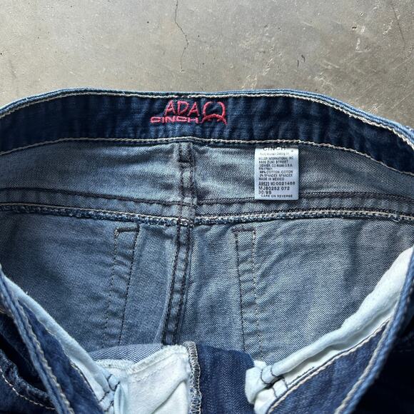 ADA Cinch Jeans Woman’s Size 30/9S Blue Mid Rise Relaxed Boot Cut Cowgirl - Picture 5 of 12